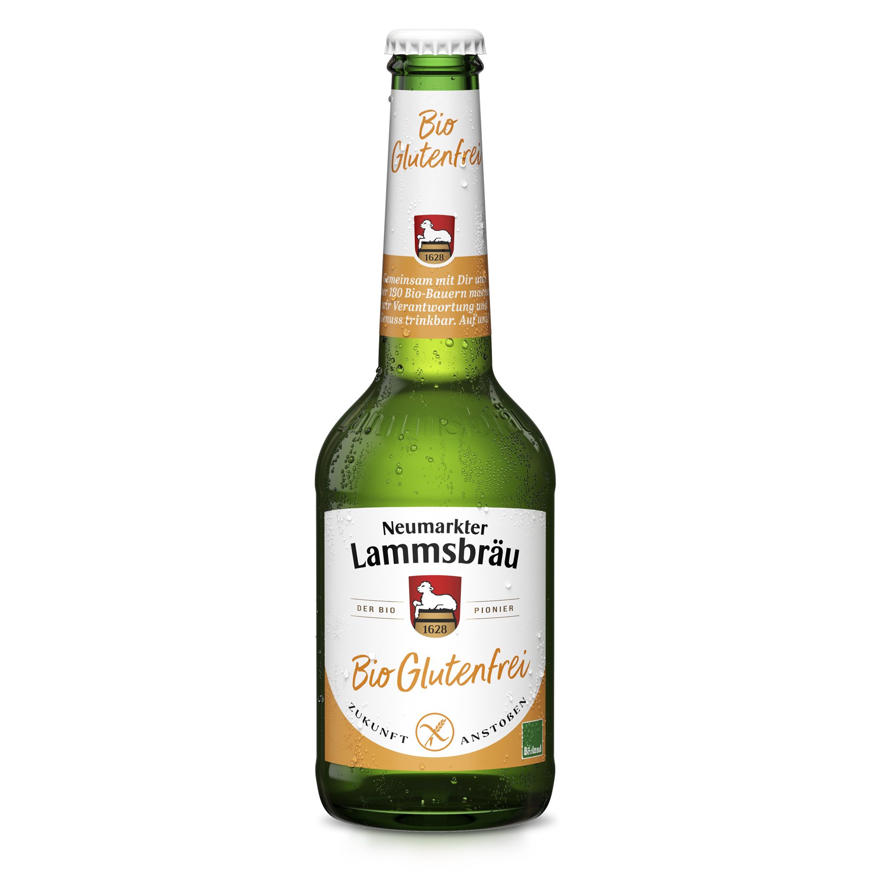 Eine grüne Glasflasche mit weißem Kronkorken und Kondenswassertropfen. Das Etikett trägt den Schriftzug "Neumarkter Lammsbräu Glutenfrei" in gelber Schrift, das rote Wappenschild mit Lamm und Jahreszahl 1628, sowie die Aufschrift "Der Bio Pionier" und Text "Zukunft Anstoßen". Die Flasche ist in Frontalansicht vor weißem Hintergrund fotografiert.